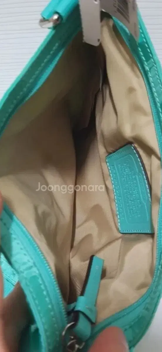 thumbnail-4